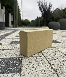 Refractory Brick – Firebrick (22x11x6)